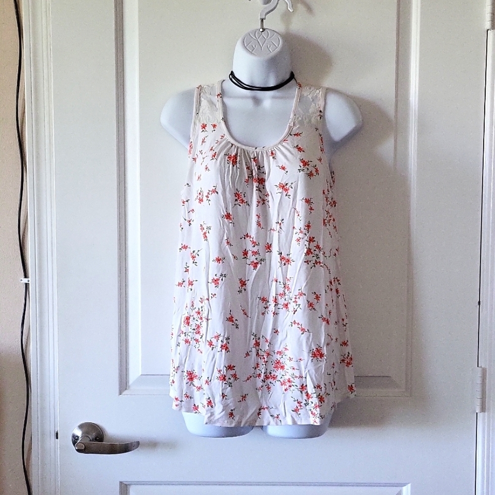 NWOT Due Time Maternity Tank Top XL